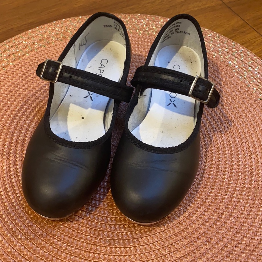 Capezio Velcro Buckle Mary Jane Tap Shoe kids size 11.5w